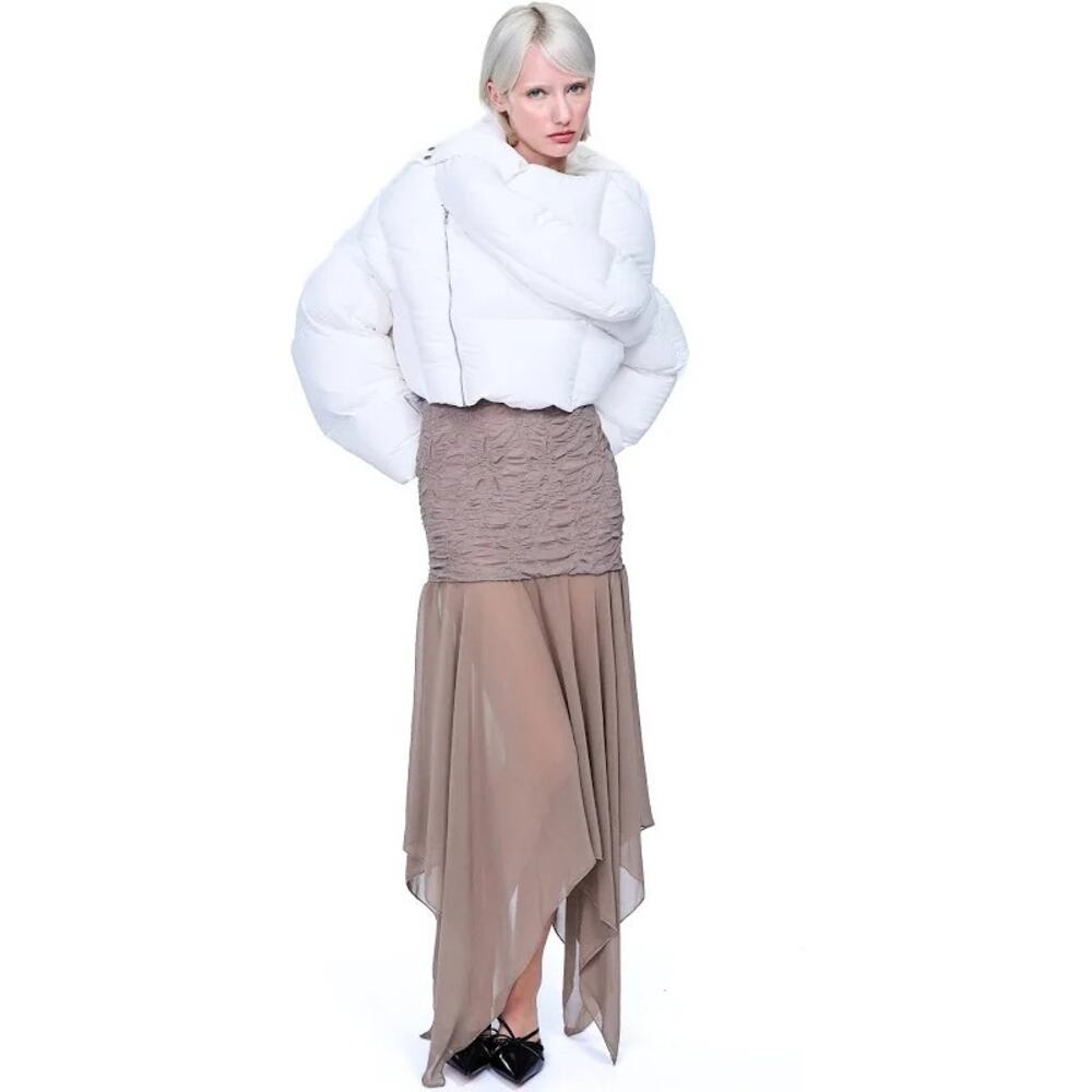 NWT Izzy Du Neptune Short Puffer Jacket White Goodwill Down Size S/M
